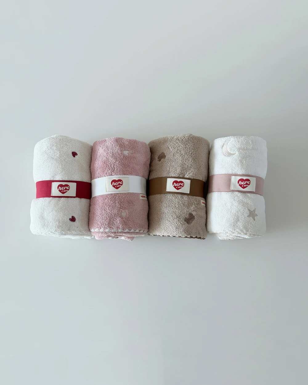 Here I am 超細纖維舒適刺繡毯