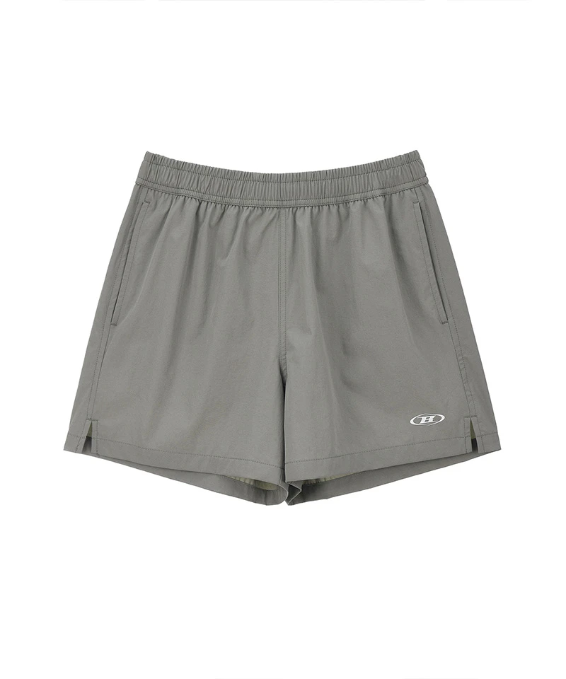 SYMBOL B ESSENTIAL ACTIVE SHORTS [KHAKI]