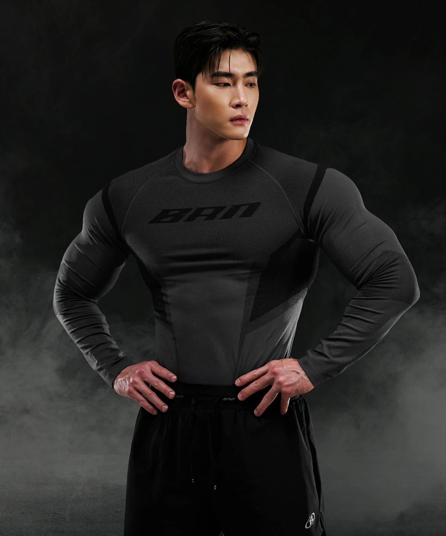 [ 大H pick] BRN ECLIPSE SEAMLESS LONG SLEEVE [CHARCOAL]