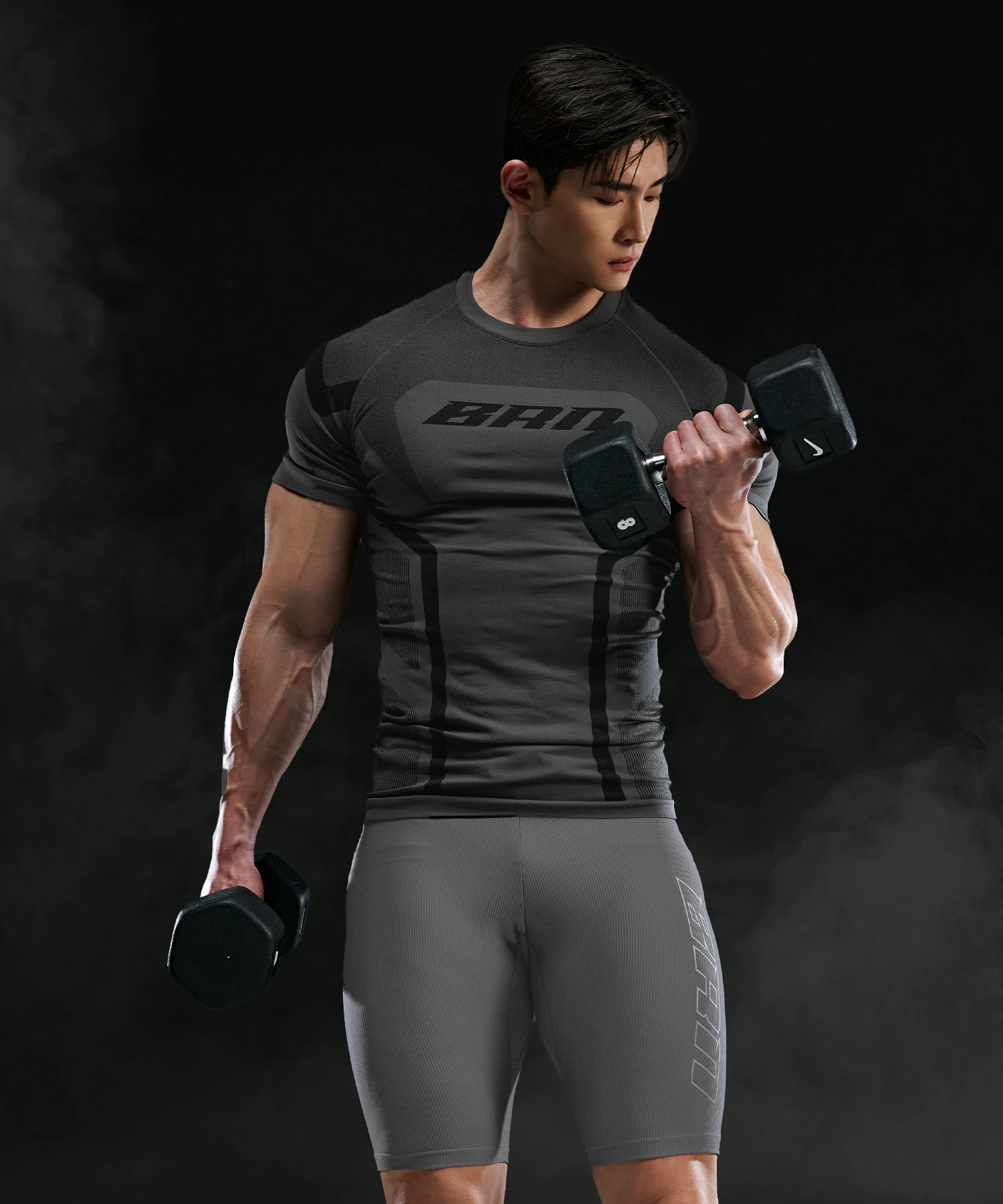 BRN ECLIPSE SEAMLESS SHORT SLEEVE [CHARCOAL]