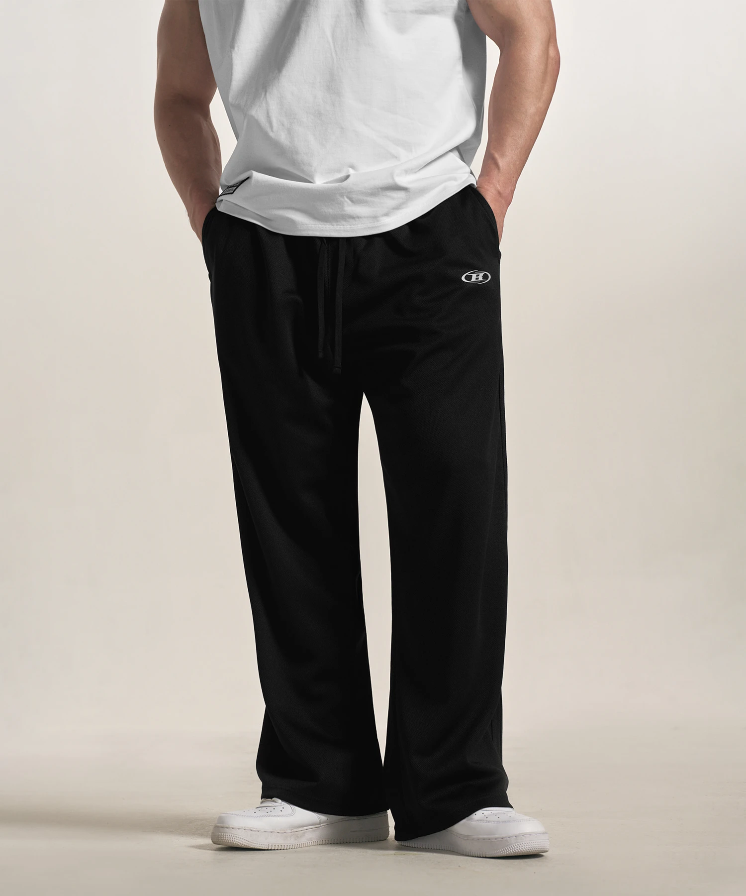 SYMBOL B MESH TRACK PANTS [BLACK]