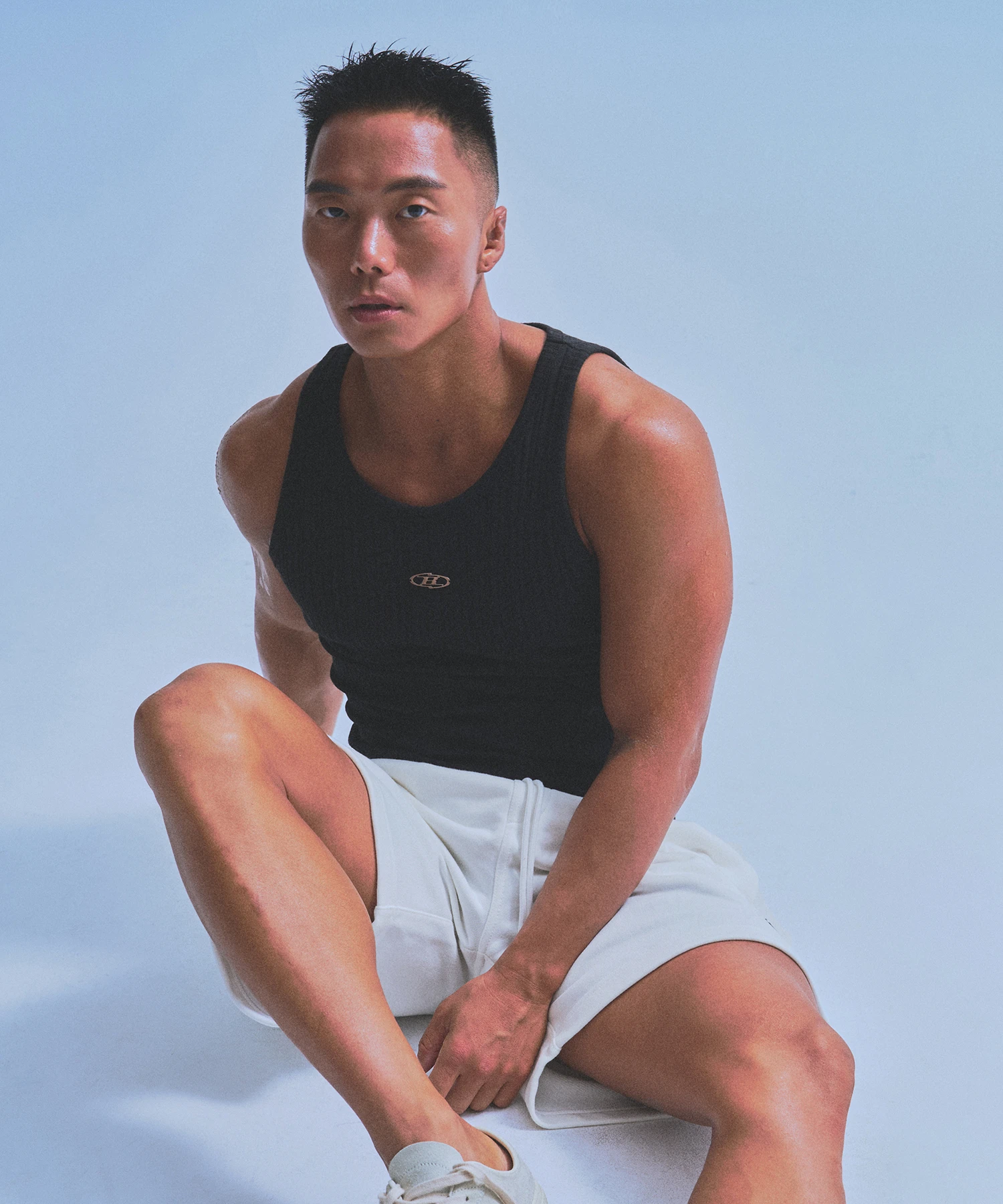 [大H pick] B PENDANT SLICE SLEEVELESS [BLACK]