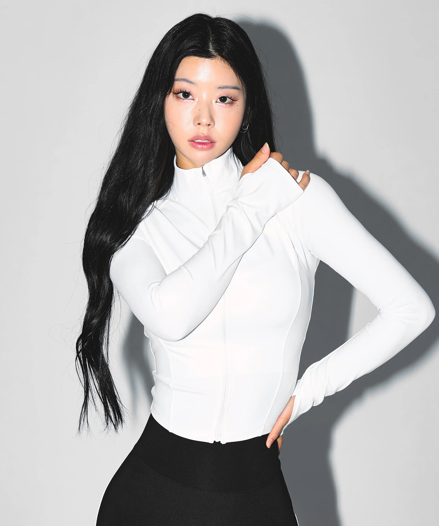 W COMPRESSION FULL ZIP UP JACKET [WHITE]