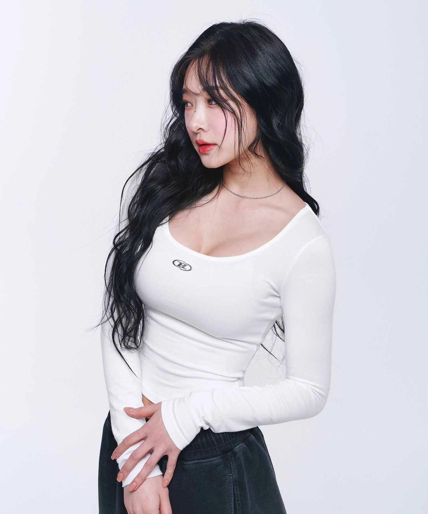 W U-NECK MODAL LONG SLEEVE [WHITE]