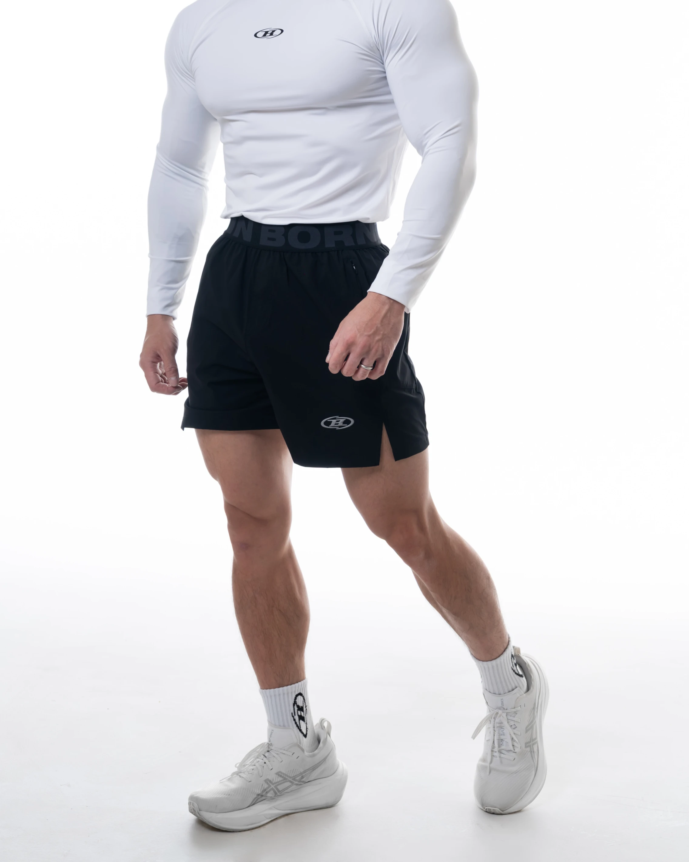 [大Hpick]OUTBAND BRN ACTIVE SHORTS [BLACK]