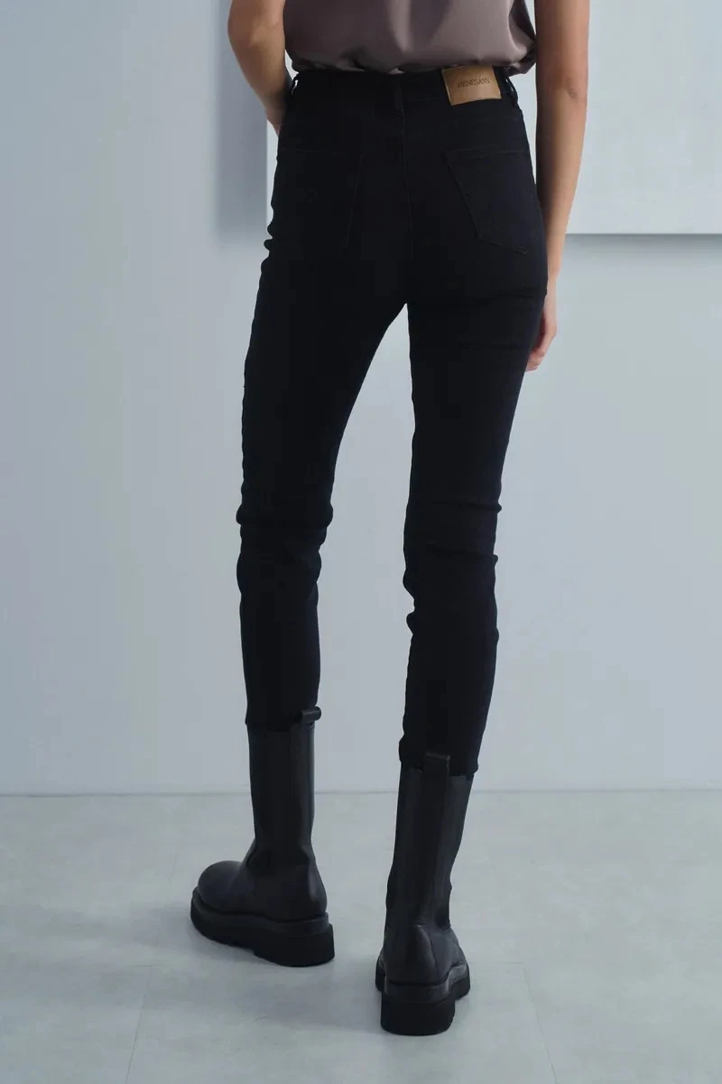 RS717 Skinny Jeans