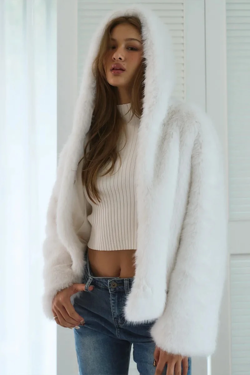 The Faux Fur Coat - Pearl
