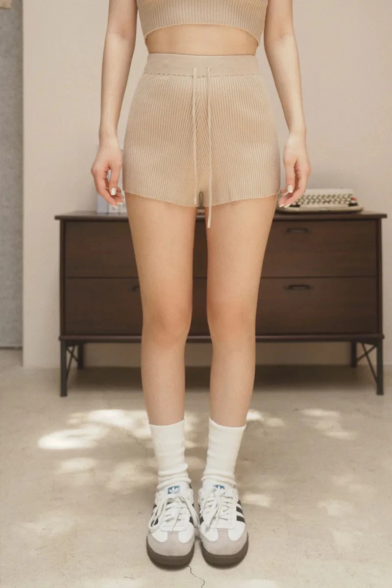 The Easy Knit Shorts