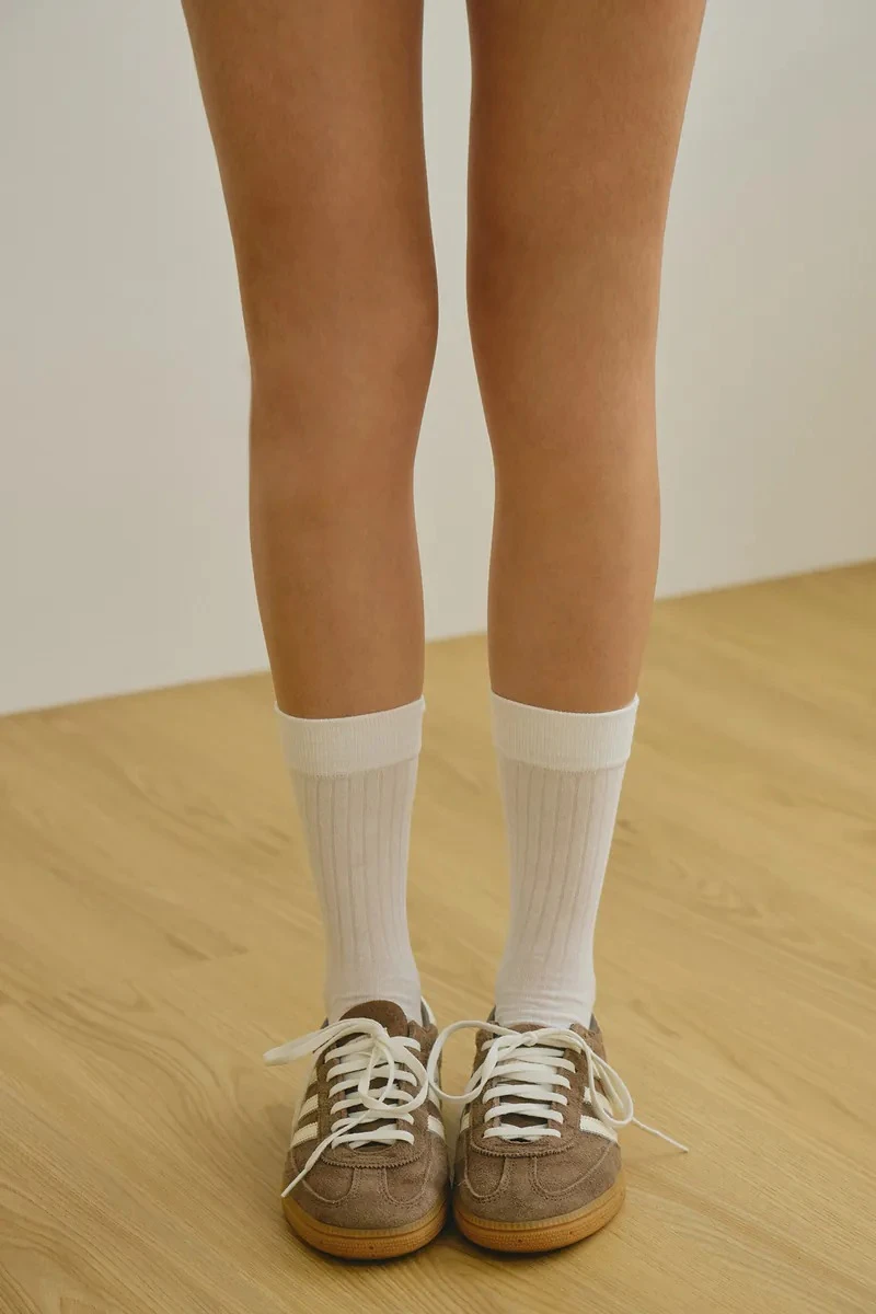 Sheer Cotton Socks - 20cm