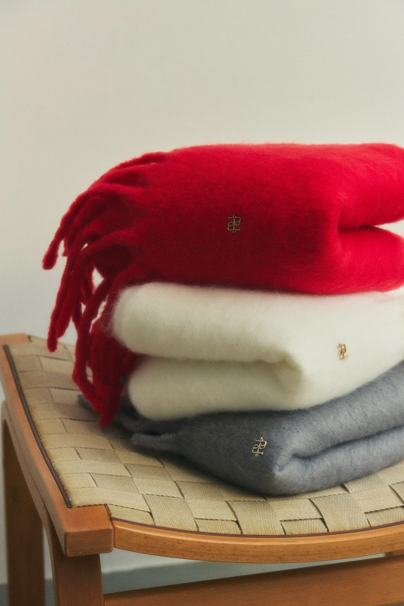 Hoohoo Blanket Scarf