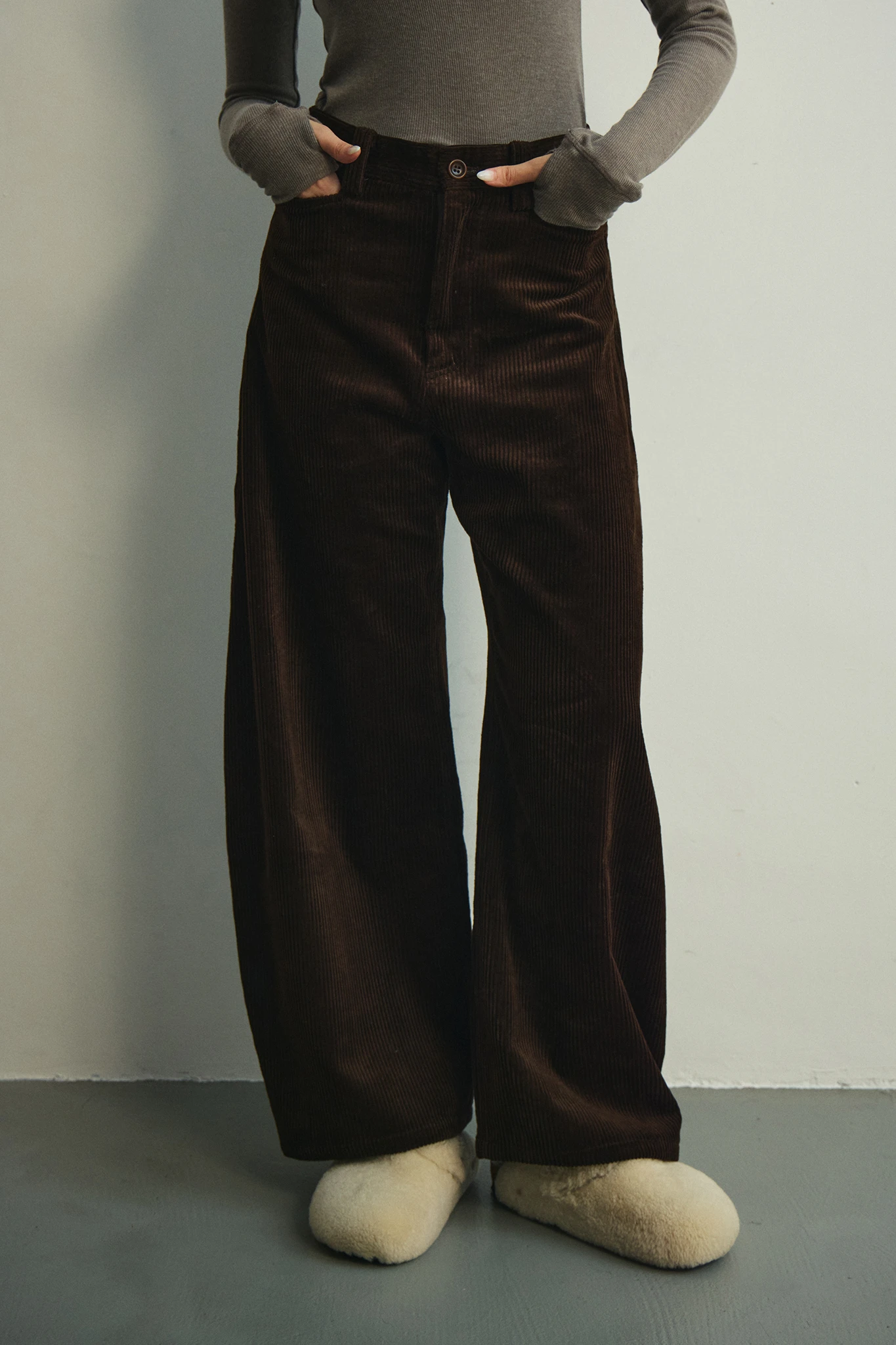 Corduroy Barrel Pants