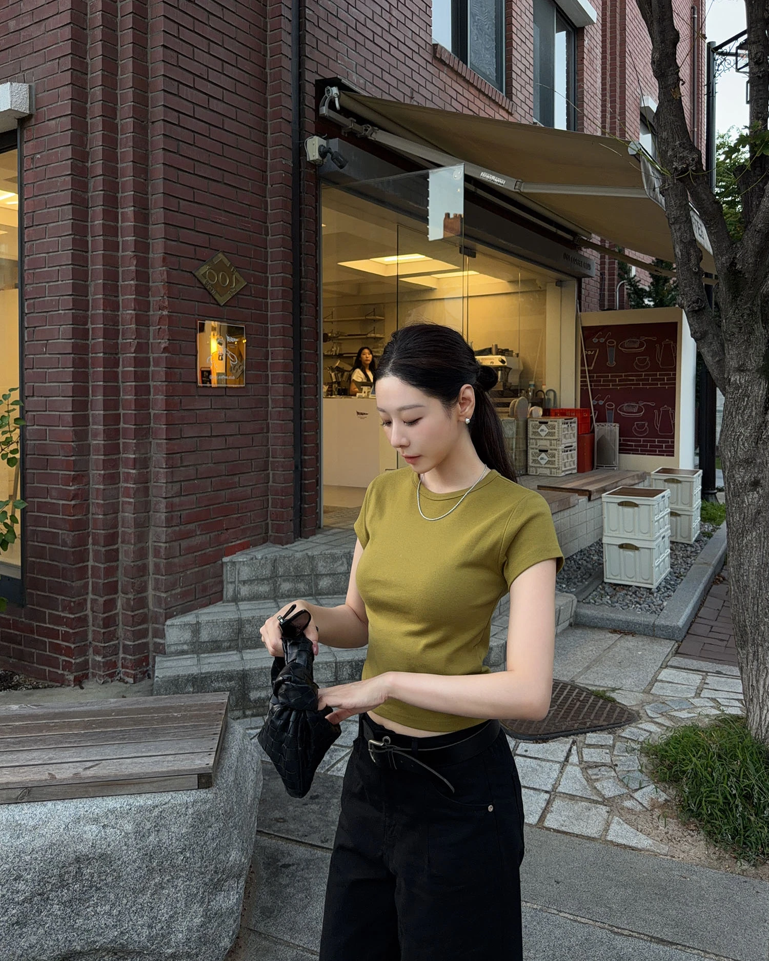 T9016 超顯白Olive Tee