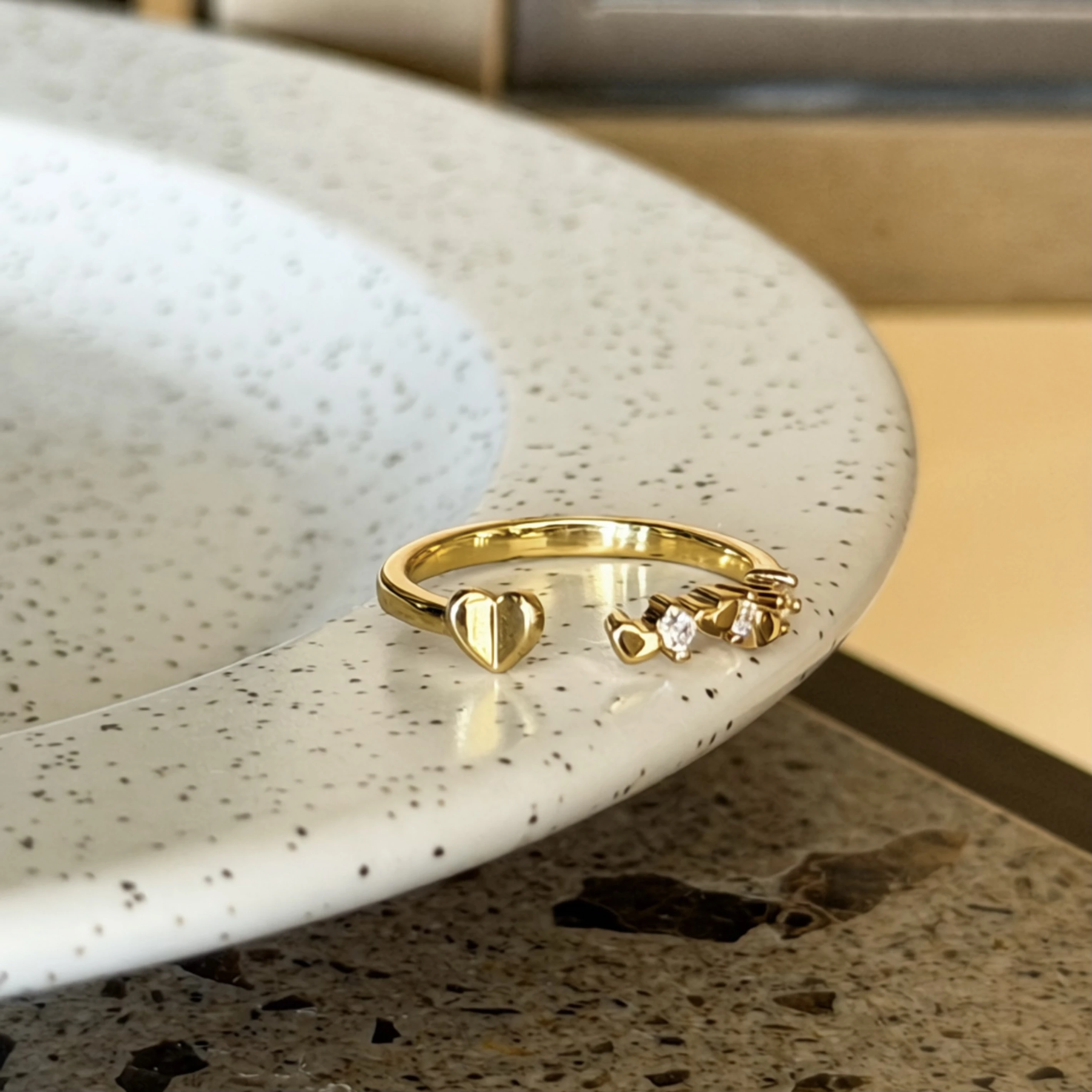 【可調式】愛心金色小閃鑽尾戒