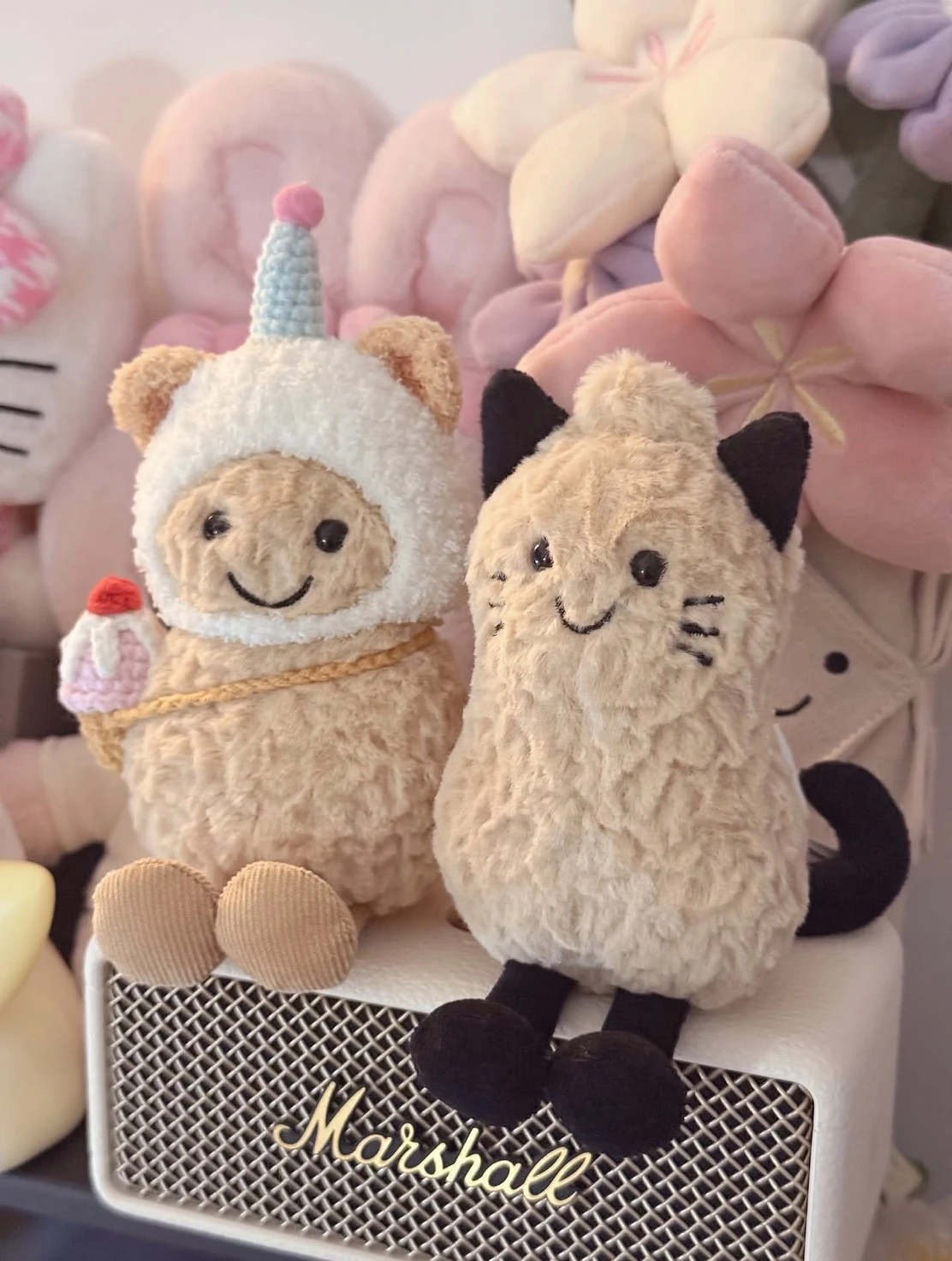 Jellycat 花生好事小喵玩偶