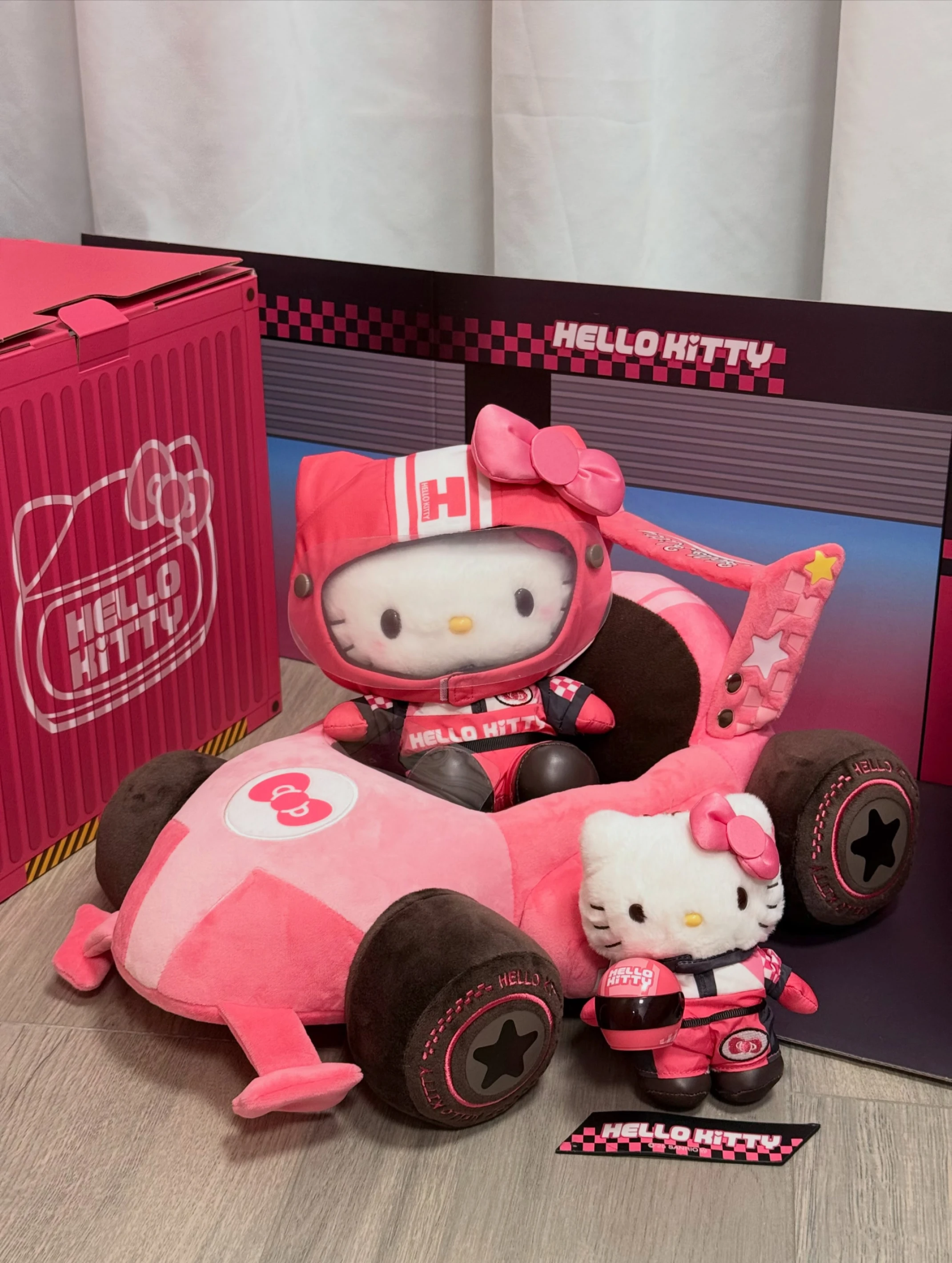 三麗鷗明星限量賽車玩偶套裝