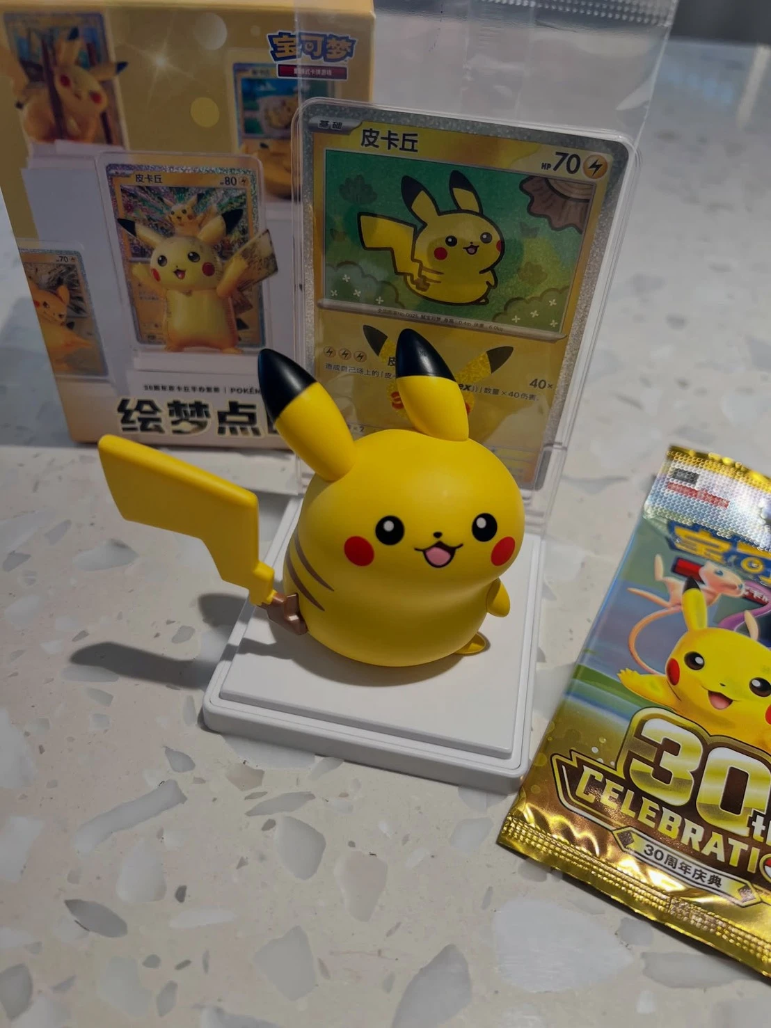 寶可夢30週年卡牌手辦