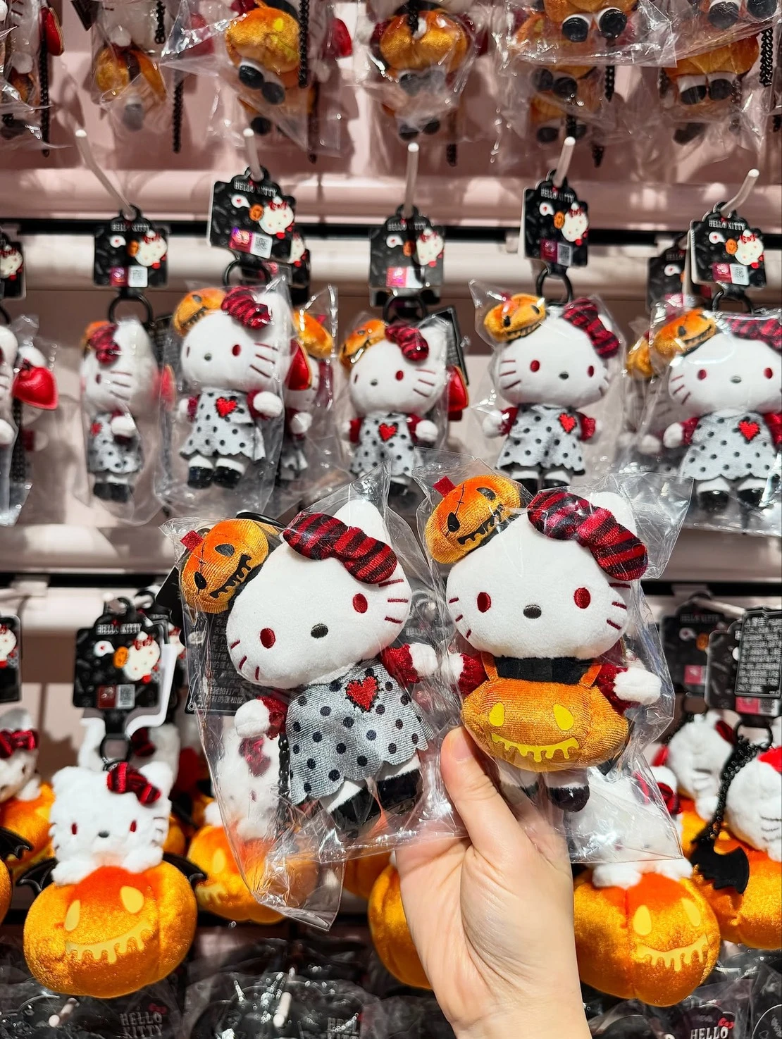 Hello Kitty萬聖節南瓜暗黑系列
