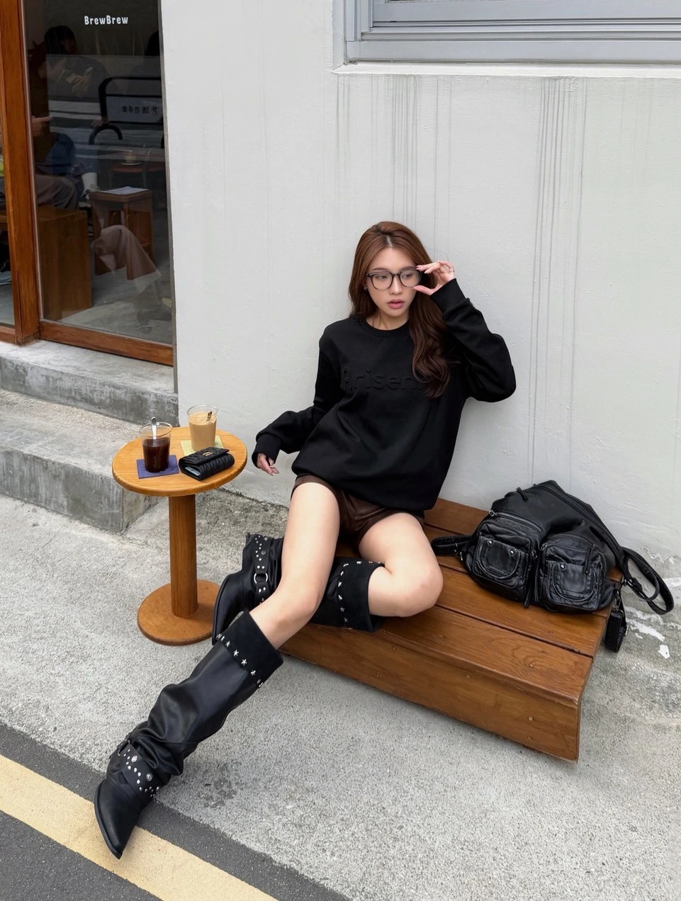 Essential Embossed Crewneck  經典壓印圓領衛衣