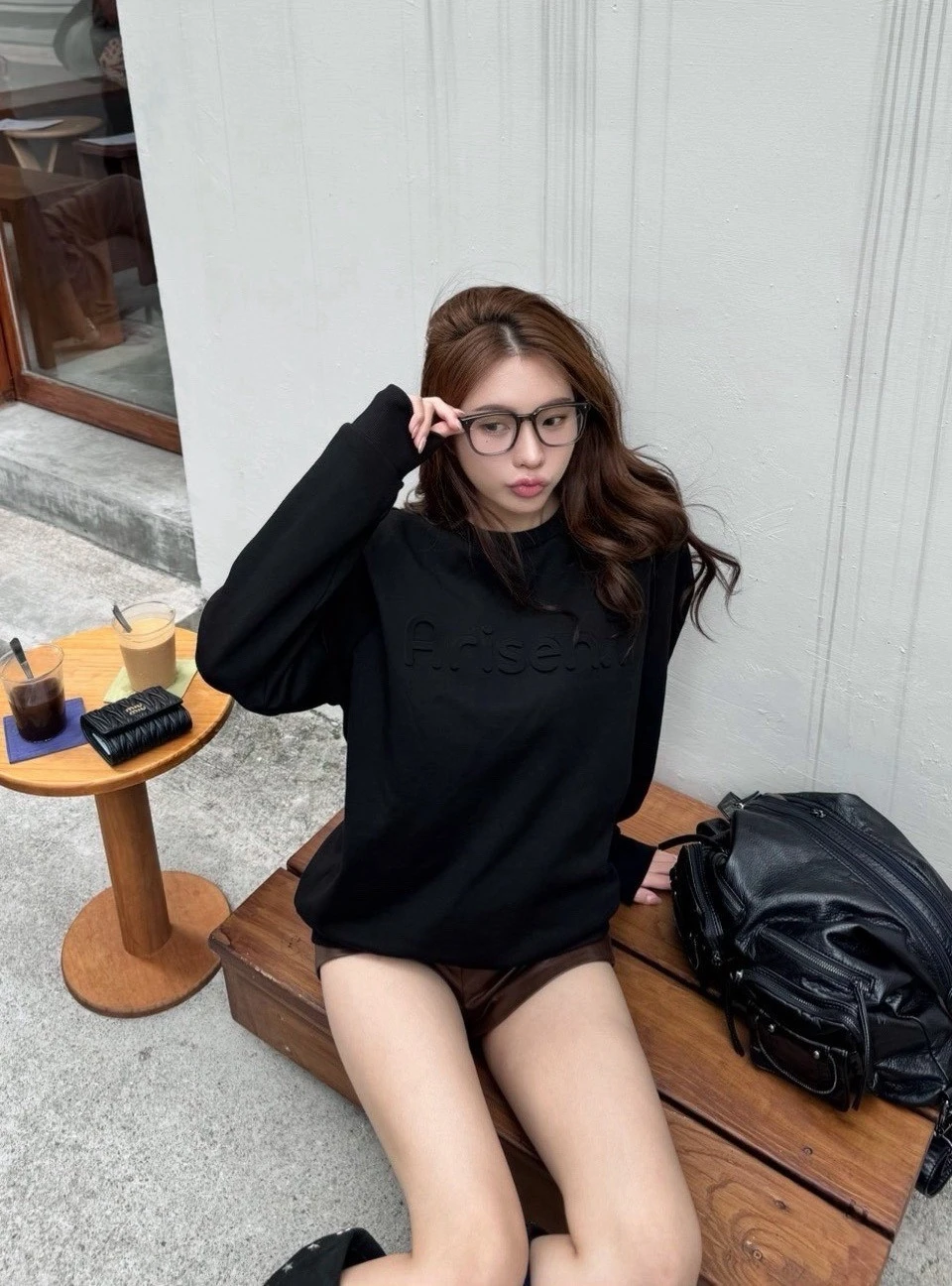 Essential Embossed Crewneck  經典壓印圓領衛衣
