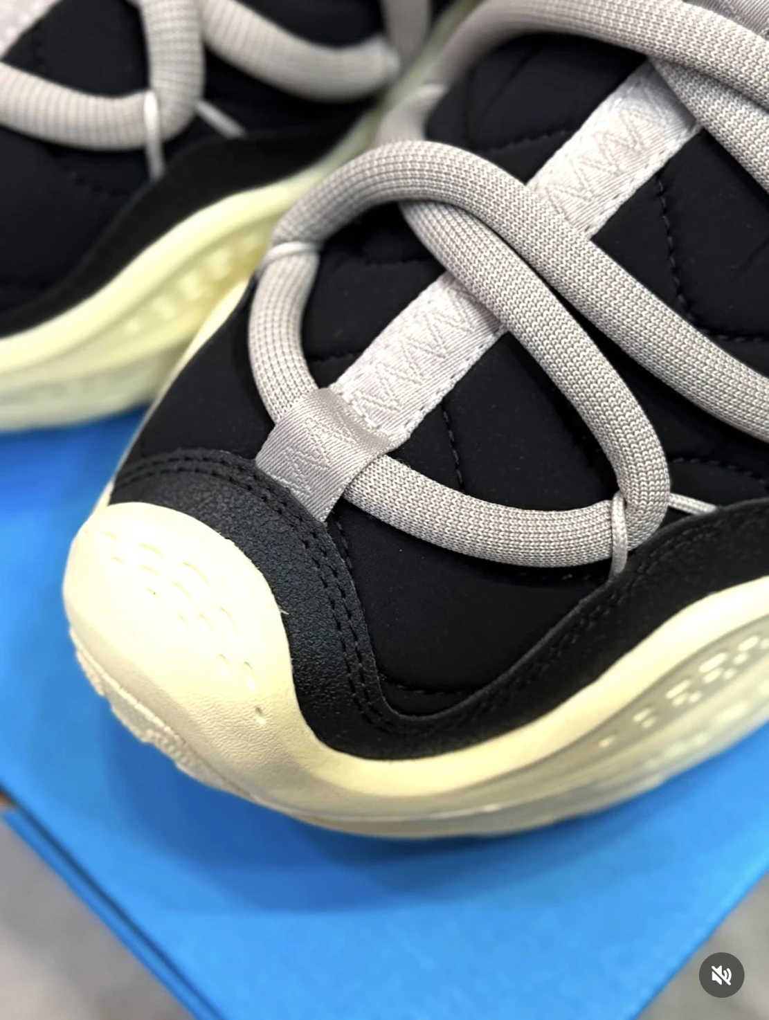HOKA ORA PRIMO 恢復鞋 奶油黑 1141570-BCKV