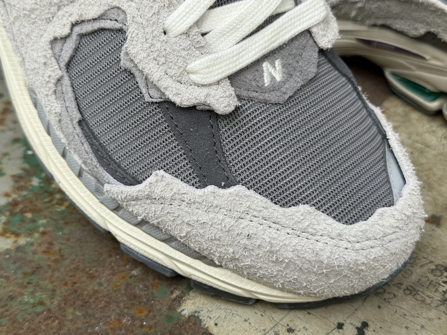 NEW BALANCE 2002R 雲雨灰 復古運動鞋 中性鞋款 M2002RDA