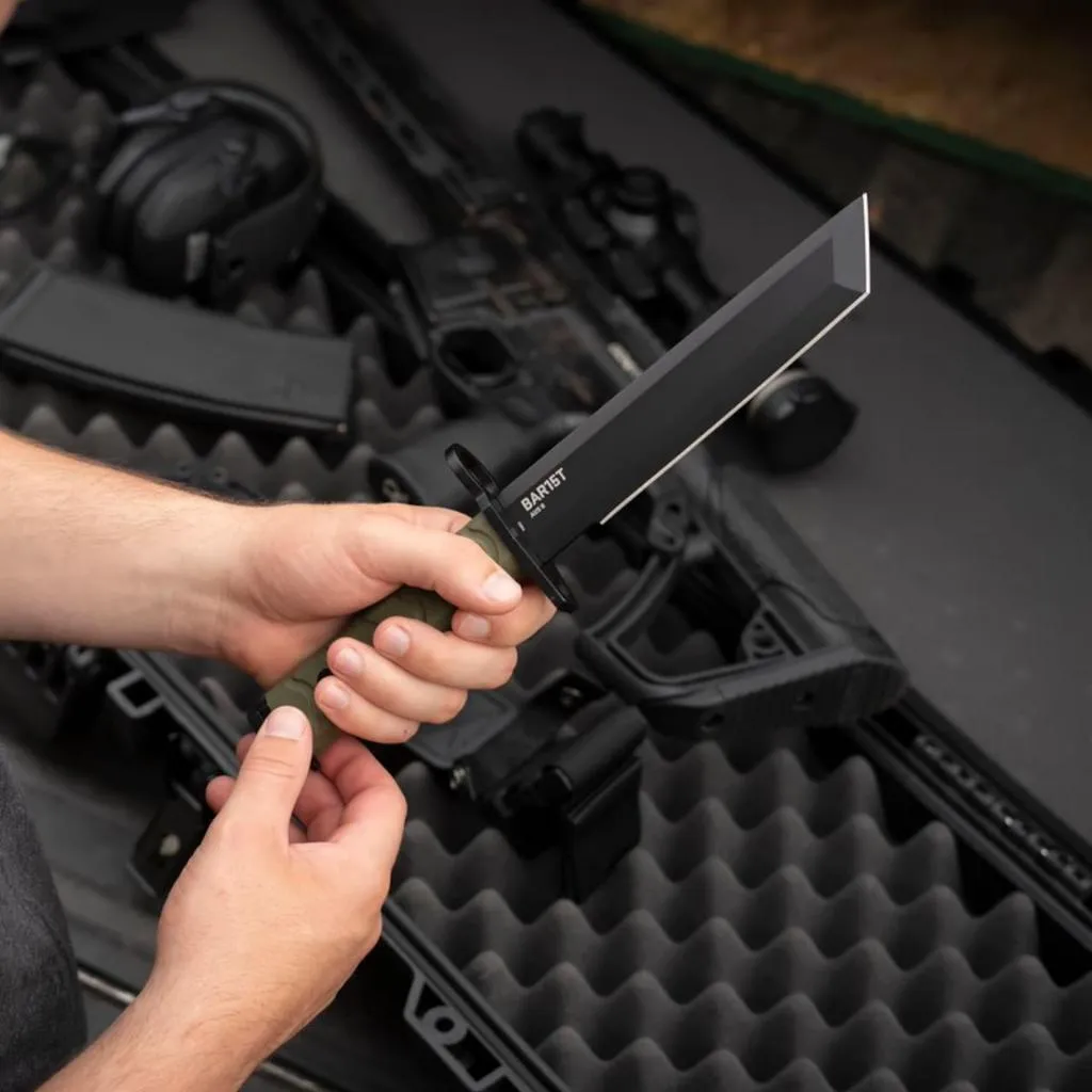 美國SOG特偵組刀具戰術級全龍骨Tanto劍型BAR15T軍綠色握柄附K鞘SOGBY1002-BX