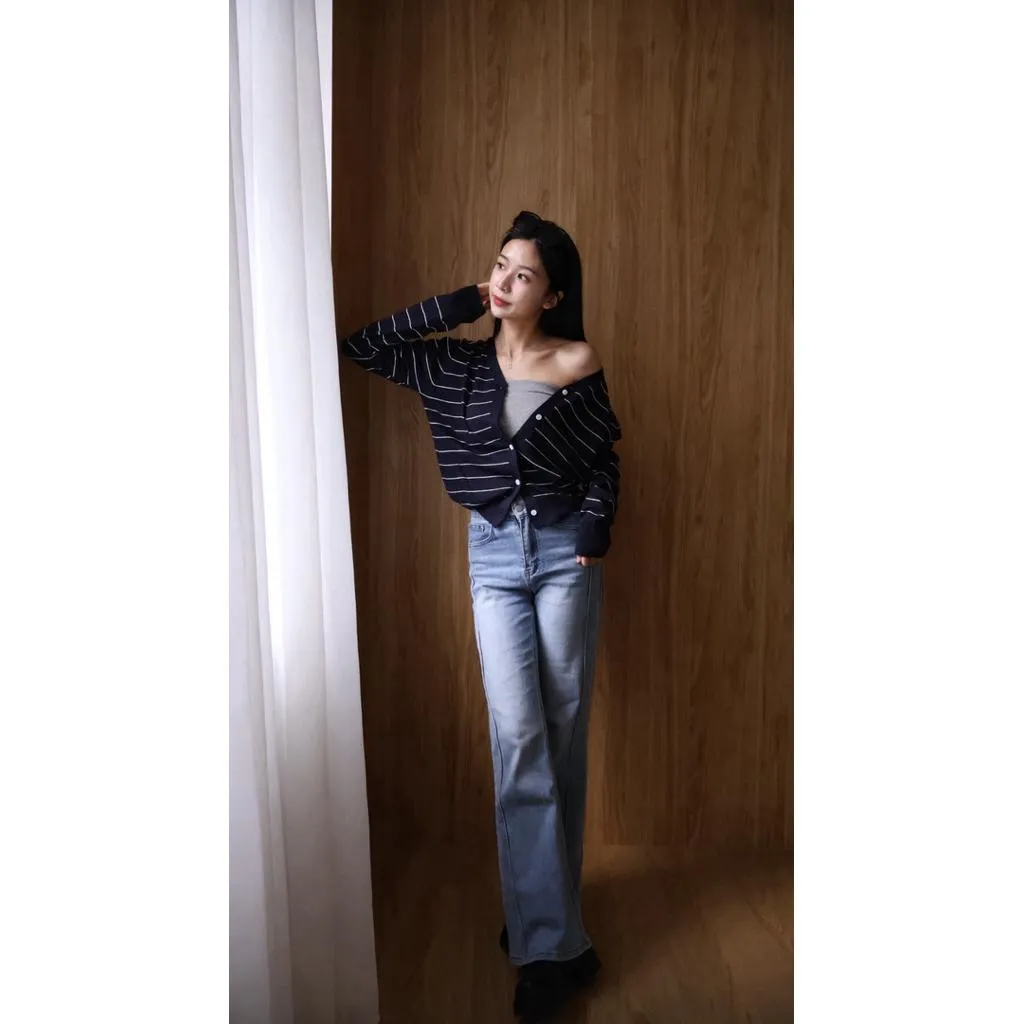顯瘦不貼腿的超彈力貓抓修身牛仔喇叭褲