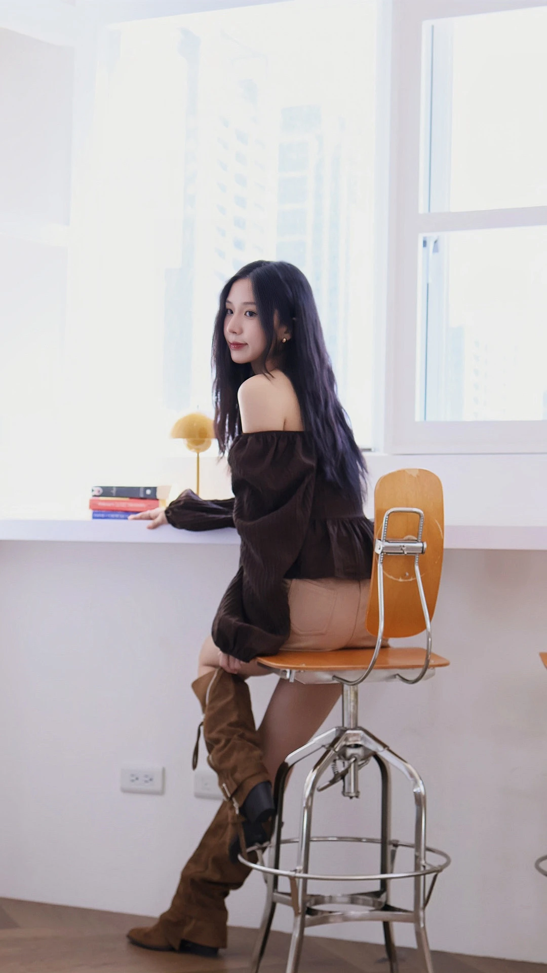 小澎袖可拉一字上衣