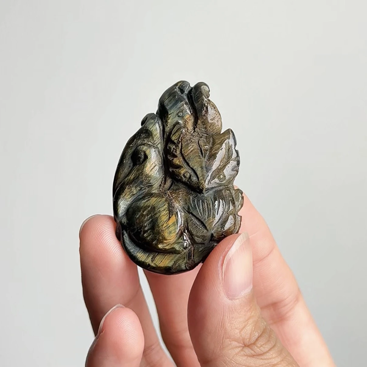 保護系 虎眼石九尾狐