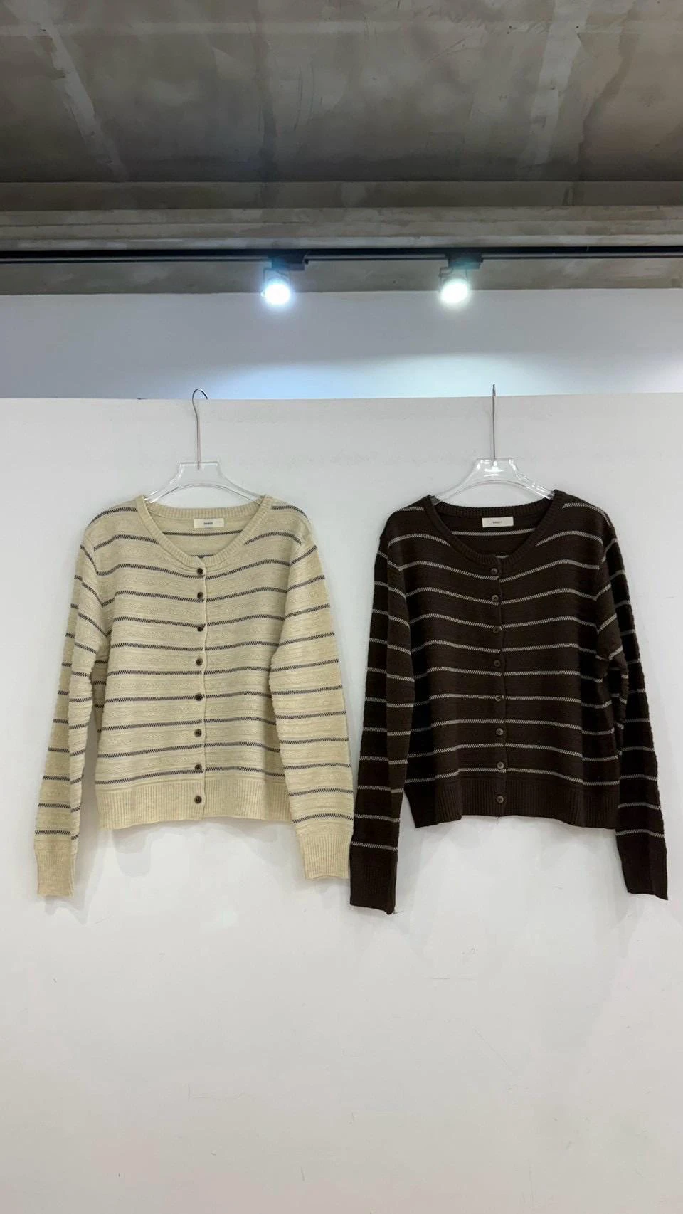 小千金氣質條紋毛衣 2color