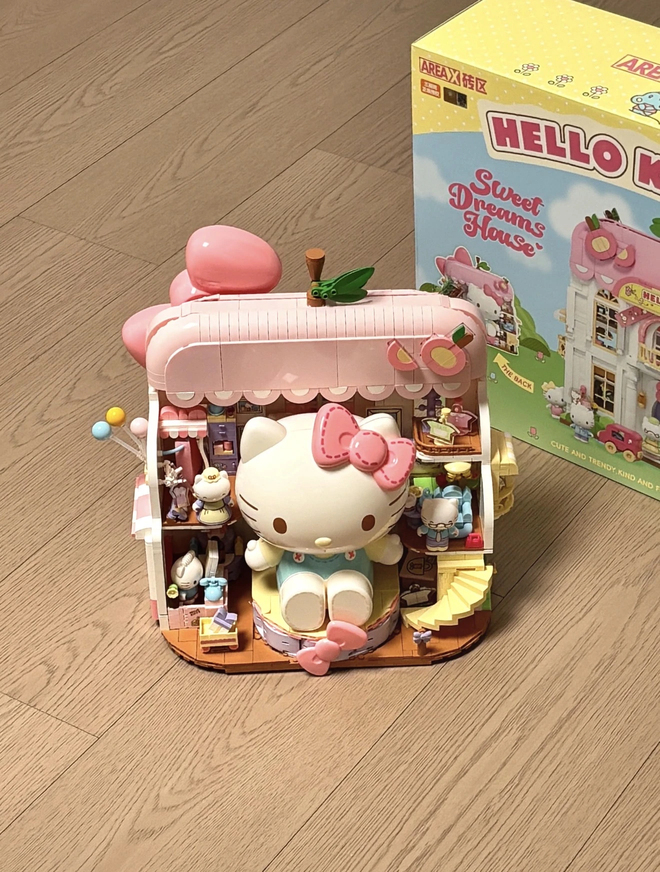 三麗鷗 HELLO KITTY家族積木套裝