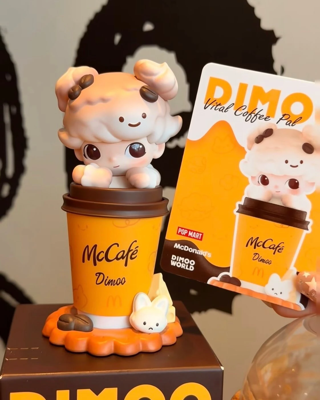 DIMOO x 麥當勞聯名公仔