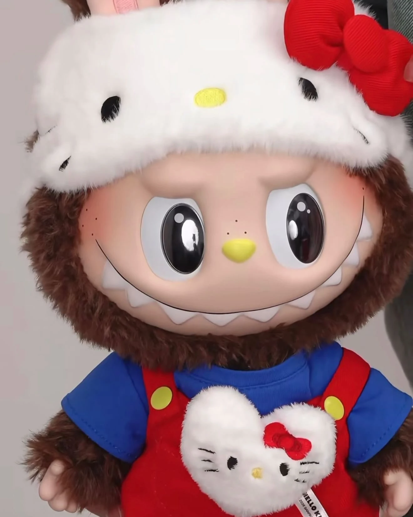 三麗鷗 THE MONSTERS × HELLO KITTY搪膠毛絨公仔