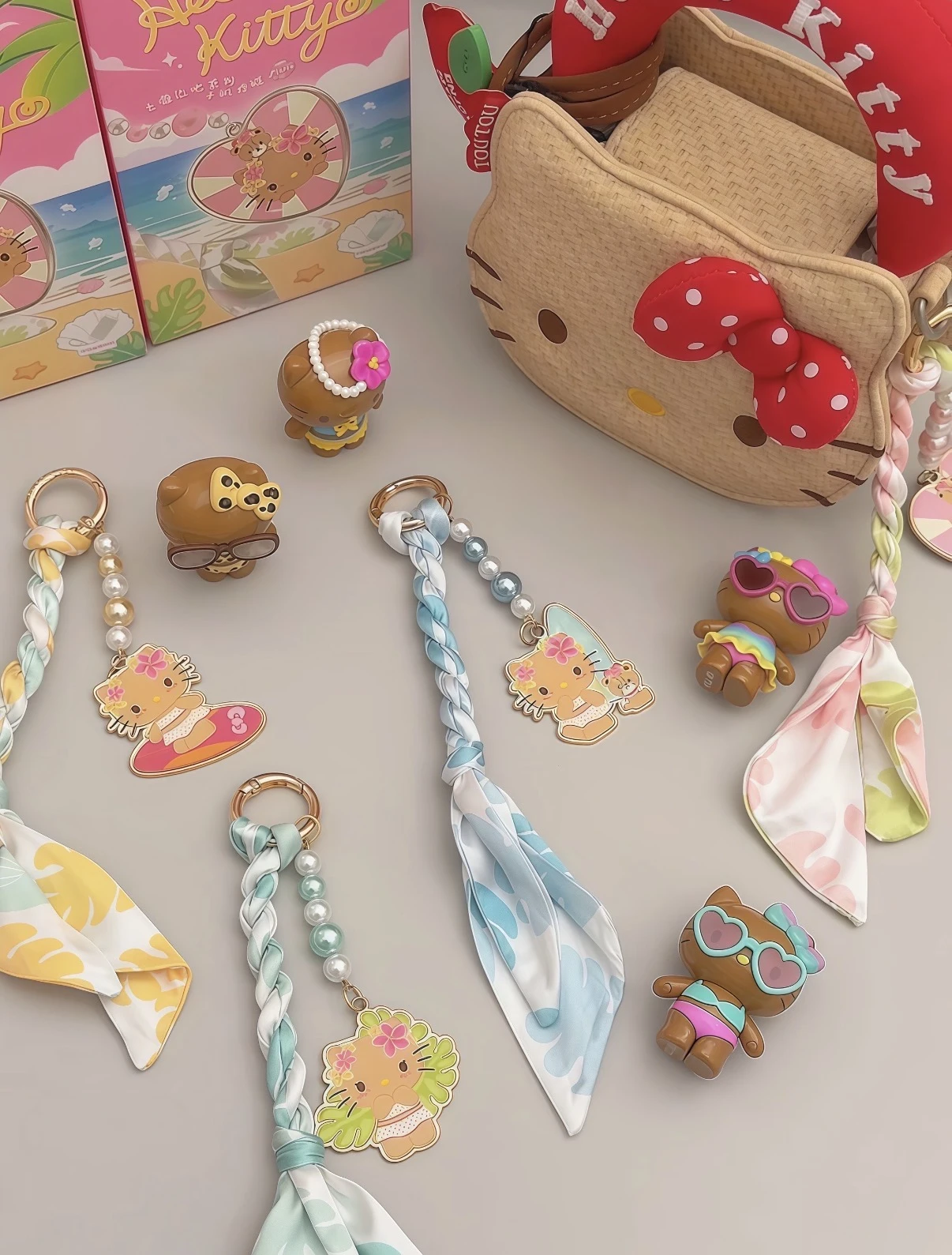 Hello Kitty 去海邊吧系列手機掛鏈 Mini