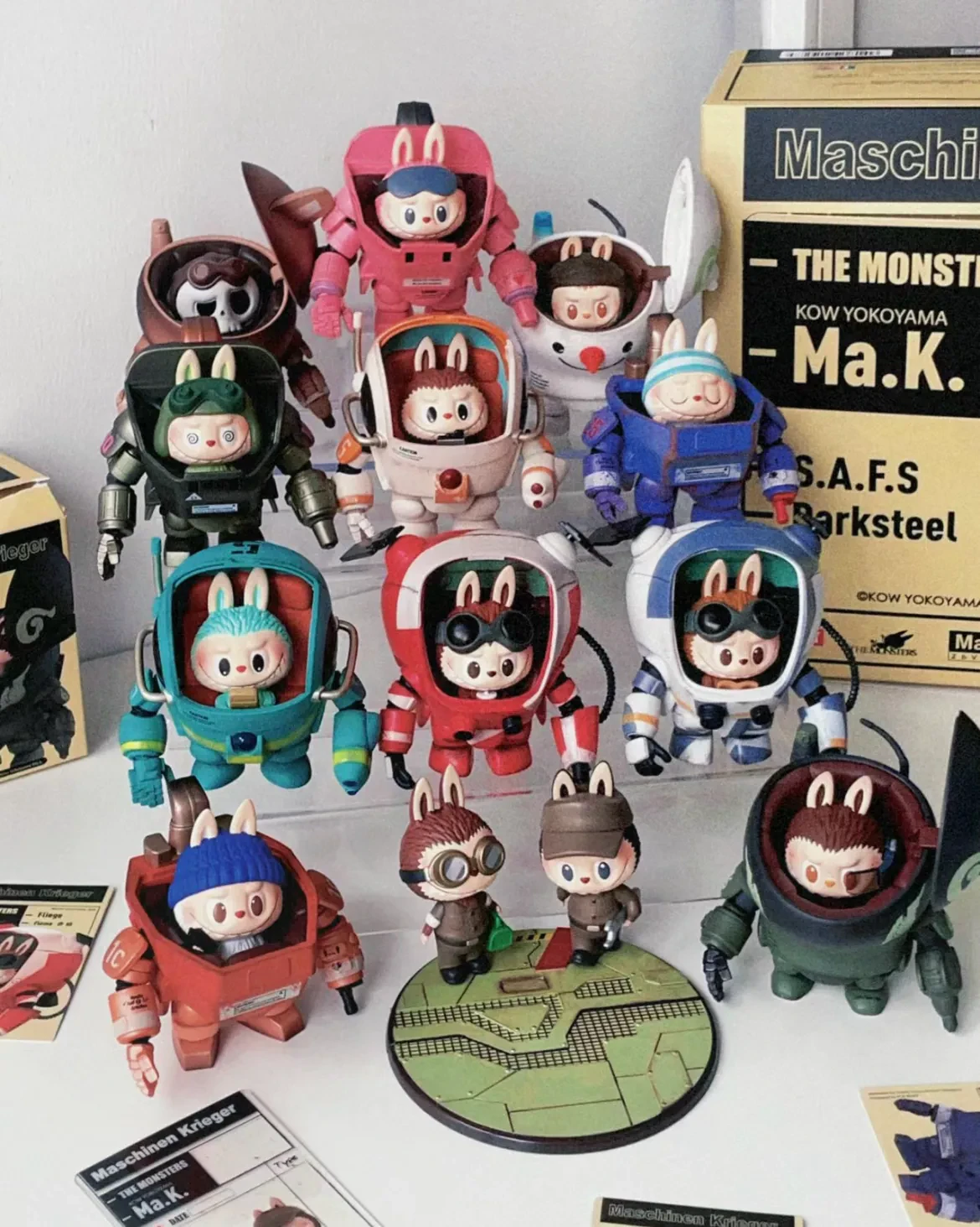 POPMART泡泡瑪特 THE MONSTERS x HOW 2 WORK x Kow Yokoyama 横山宏 Ma.k.系列LABUBU手辦盲盒
