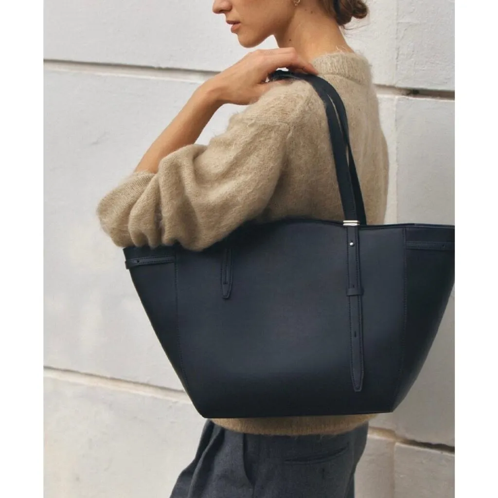 [預購] 韓國DEMERIEL牛皮牛麂皮肩背托特包 veneta shopper 黑/咖 代購