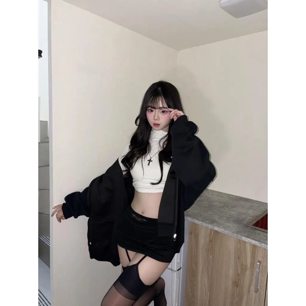 現貨秒出[LONGCOOL]自訂款「全台唯一高溫燒毛  Y2K  純棉 落肩 寬鬆 短版 修身 夏季 穿搭