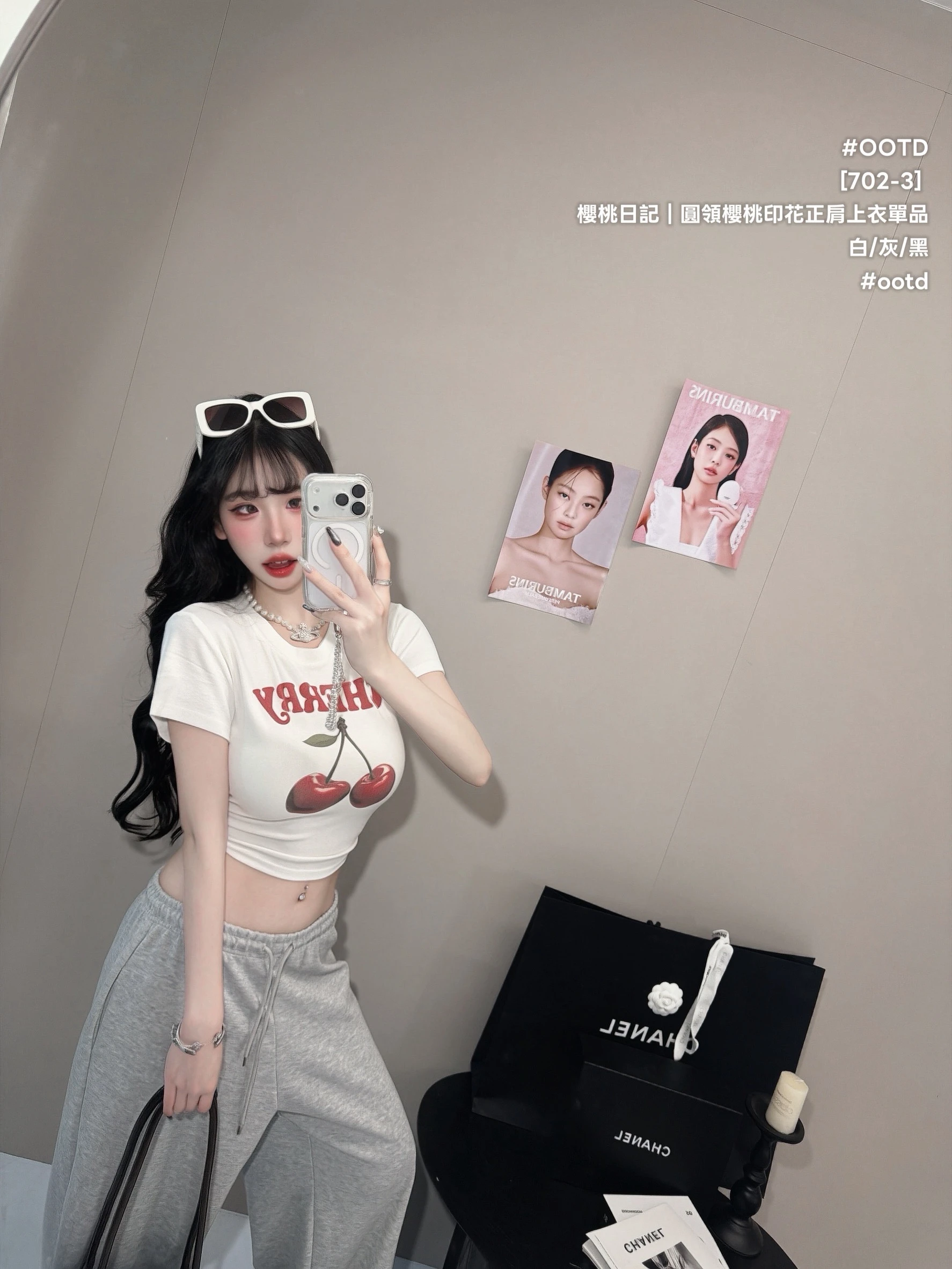 702-3-圓領櫻桃印花上衣