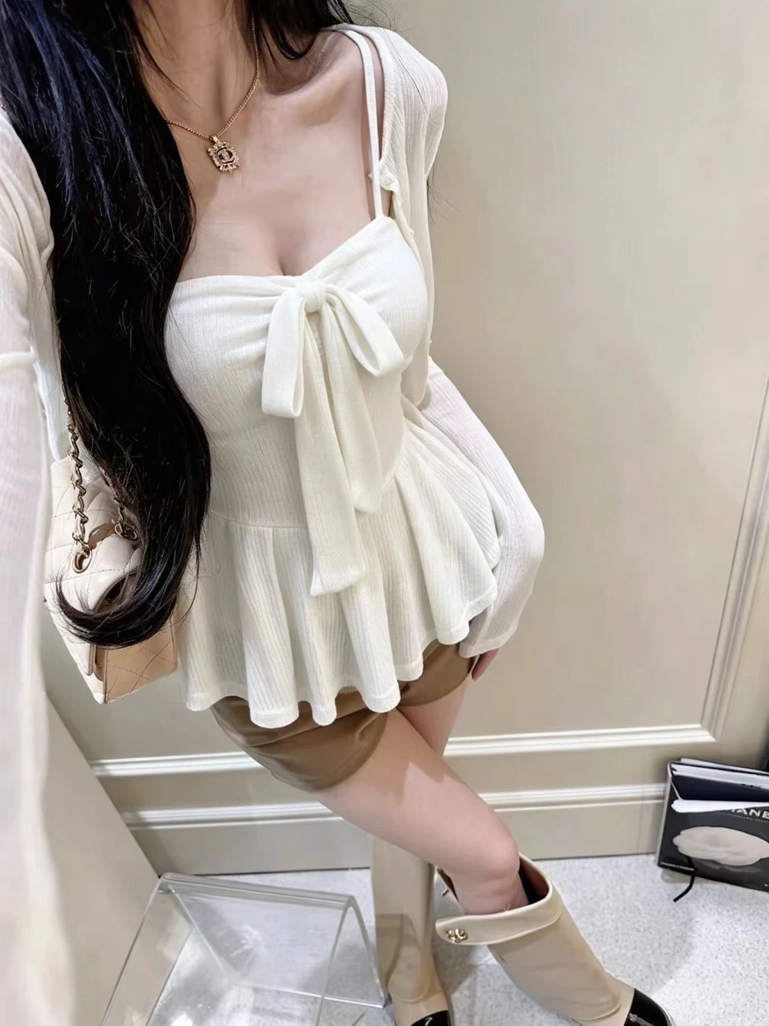 柔欲蝴蝶結綁帶魚尾上衣兩件套