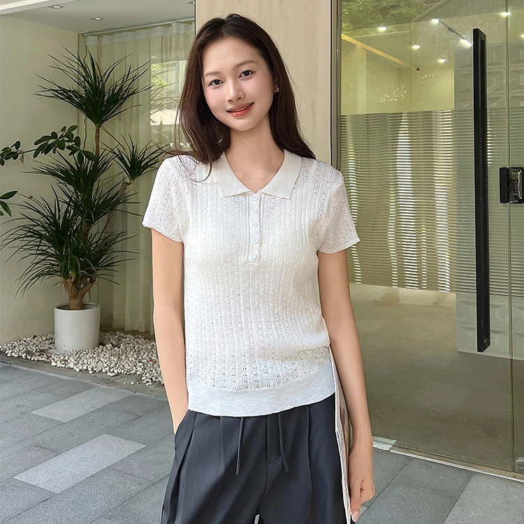 🌟 降溫系時髦！法式復古翻領冰絲針織POLO衫，自帶冷調的高級感單品 🌟