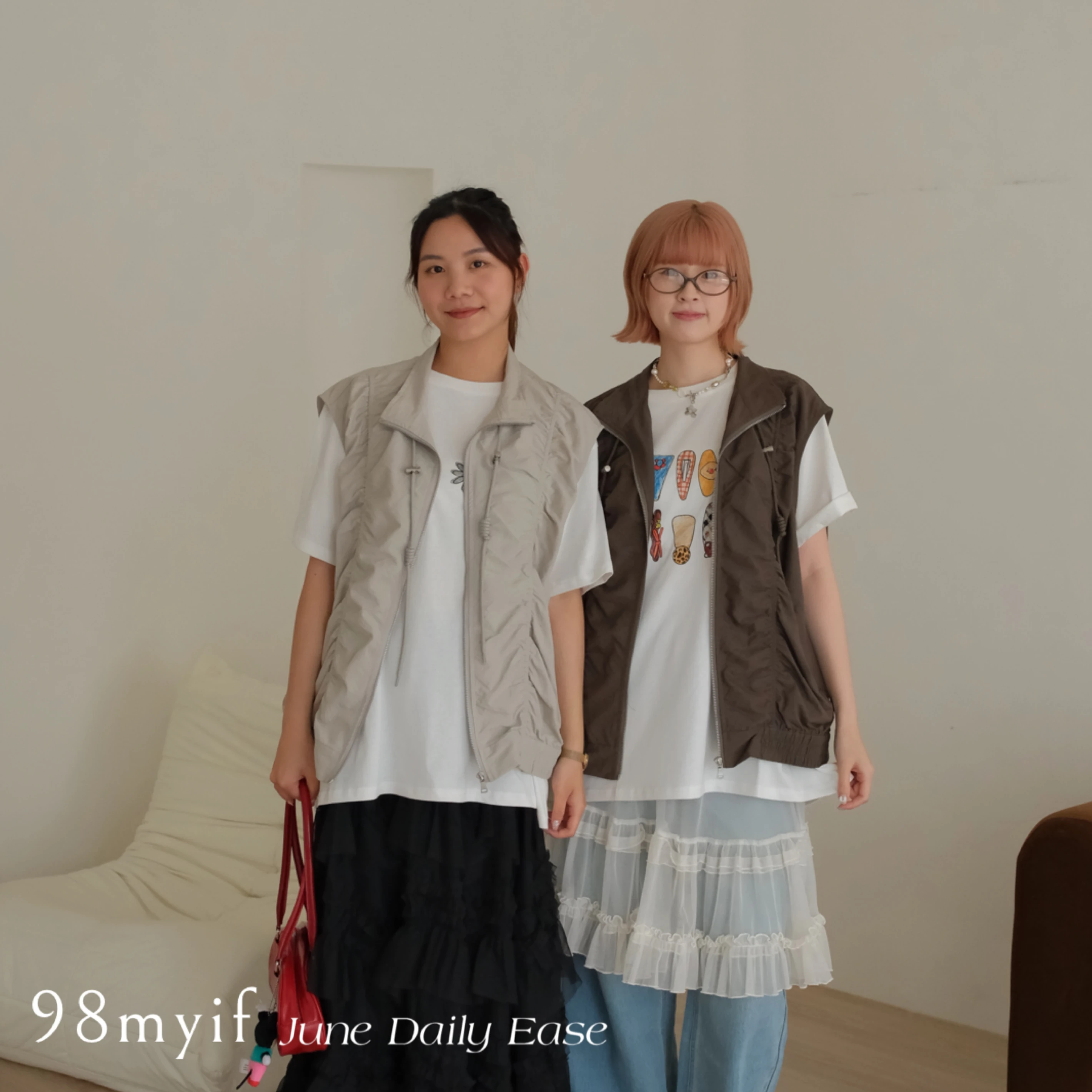 L06 抓皺細節感夾克背心 (2colors)  ( 現貨)
