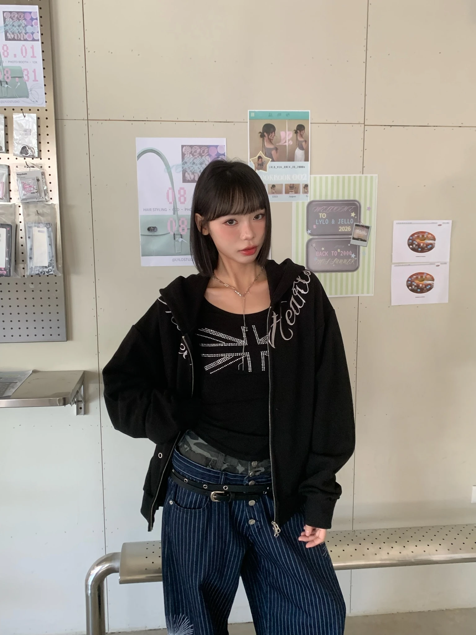 LYLO KR選品｜S09 CURSIVE JACKET 草寫字母外套_黑