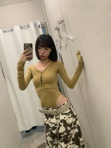 🇰🇷KS1 11 CLASP TOP 鉤扣上衣_綠
