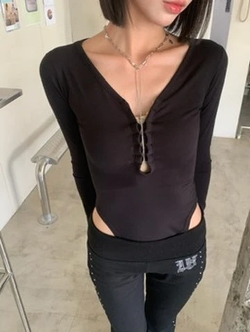 LYLO KR選品｜S11 CLASP TOP 鉤扣上衣_黑