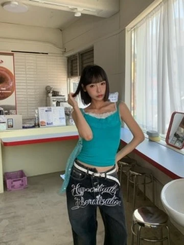 🇰🇷KS1 18  Lace Mood 蕾絲細肩帶上衣_綠