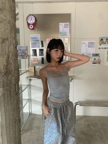 🇰🇷KS1 18  Lace Mood 蕾絲細肩帶上衣_灰