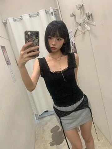 LYLO KR選品｜S19 Lace Femme 蕾絲修身寬肩背心_黑
