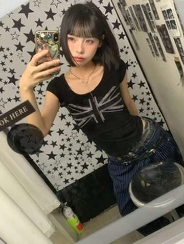 LYLO KR選品｜S22 London Vintage 英倫復古短T_黑