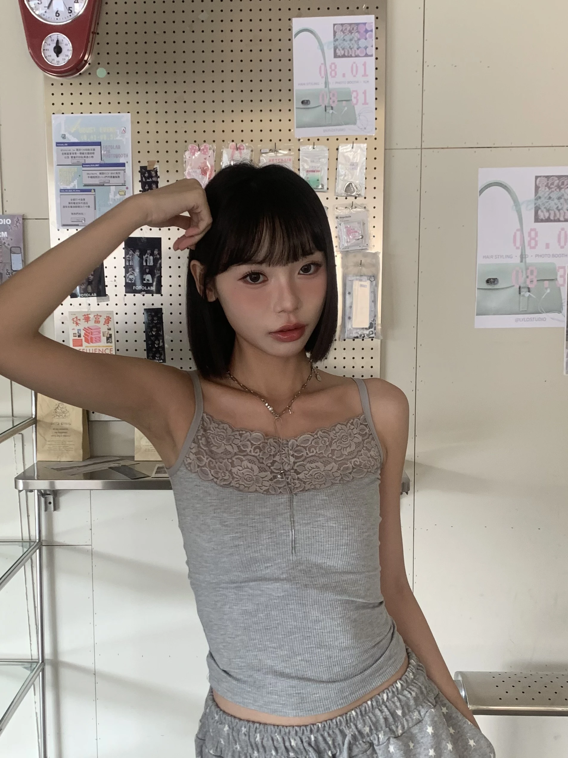 LYLO KR選品｜S18  Lace Mood 蕾絲細肩帶上衣_灰