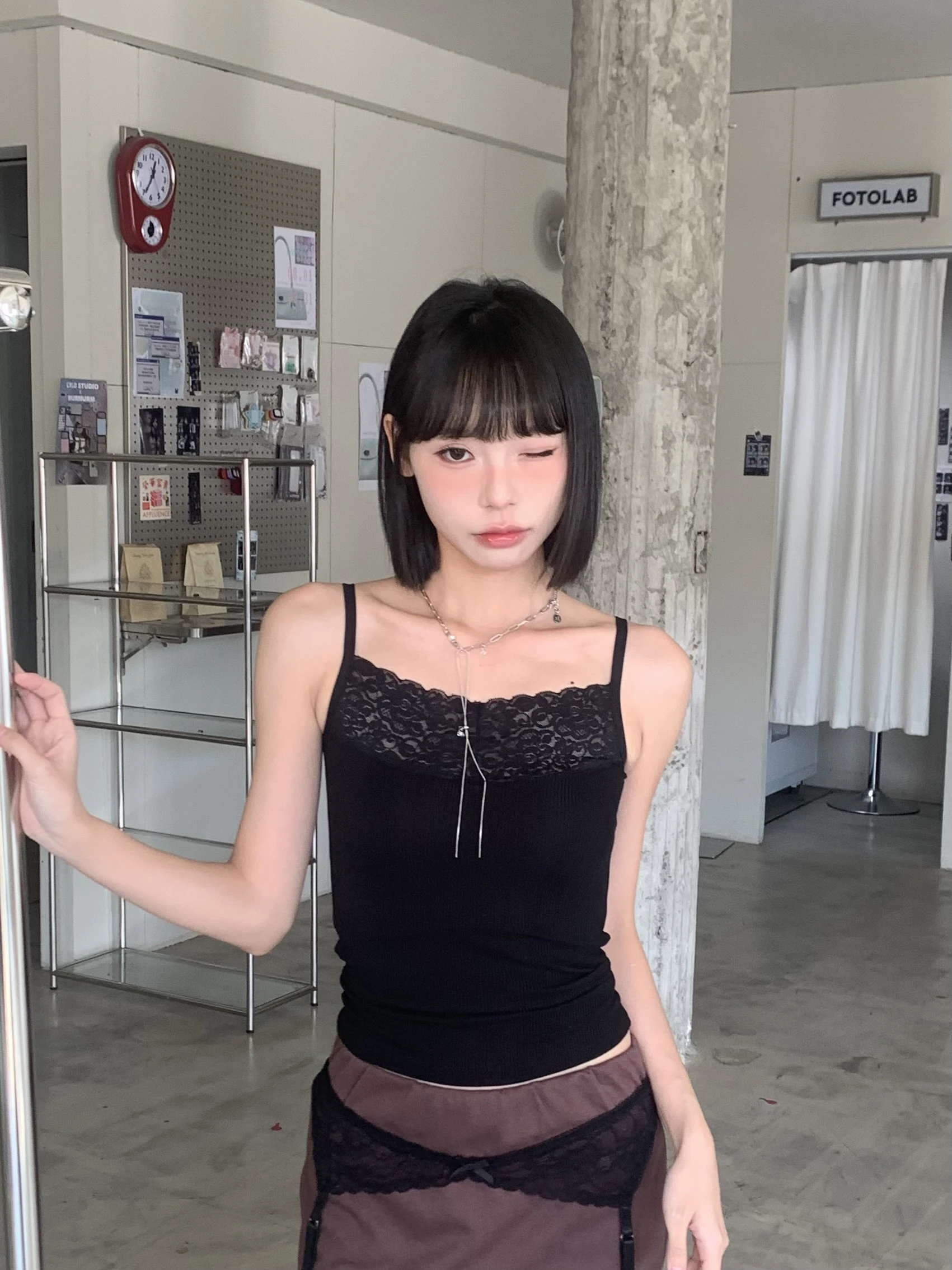 LYLO KR選品｜S18  Lace Mood 蕾絲細肩帶上衣_黑